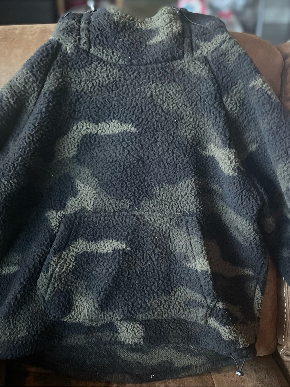PINK Victoria's Secret Black and Gray Camo Sherpa Crewneck